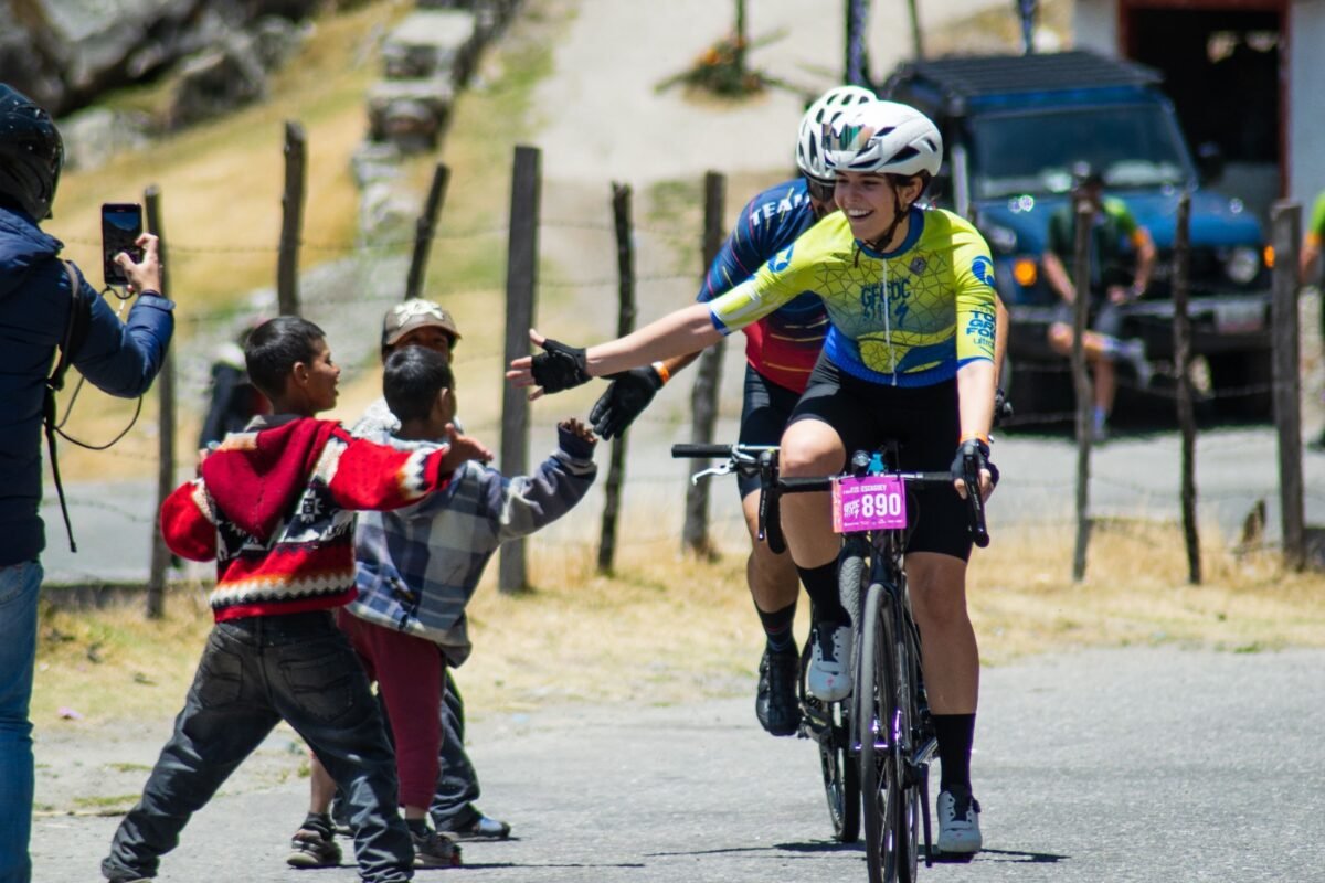 Entre la exigencia deportiva y los paisajes de Mérida: así será el Gran Fondo Collado del Cóndor que buscará un Récord Guinness