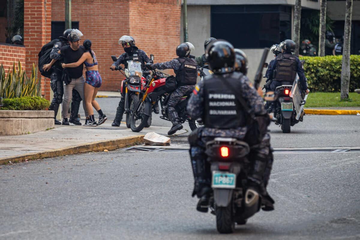 Foro Penal reportó que hay 157 mujeres y 16 personas con discapacidad entre los detenidos desde el 29 de julio