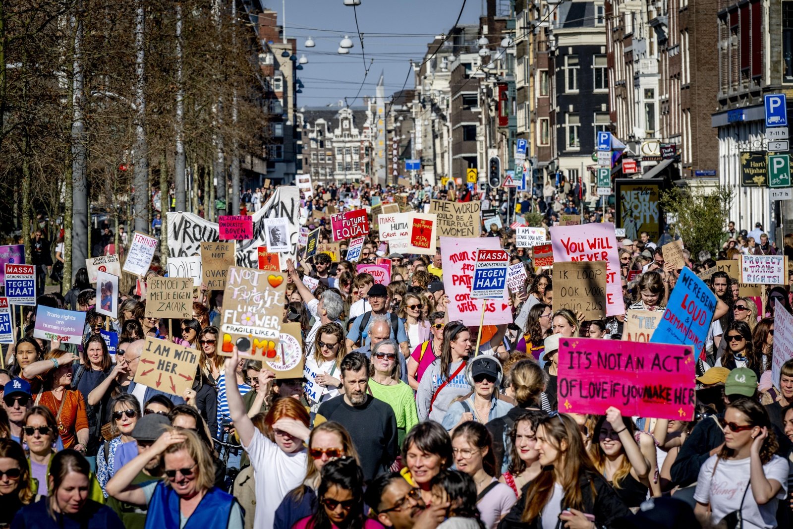 En imágenes: así marcharon las mujeres en distintos países para conmemorar el 8M