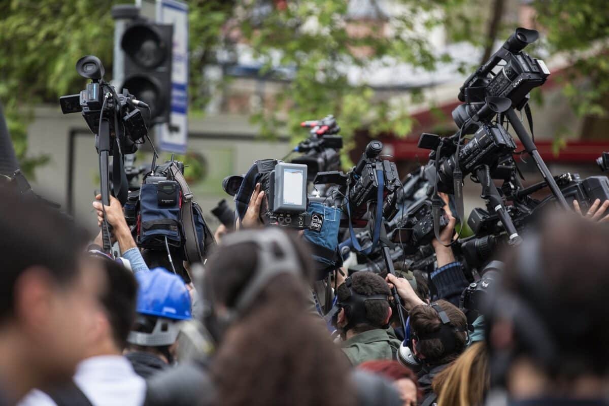 El SNTP exige al CNE información sobre el retraso en las acreditaciones de periodistas para las elecciones 