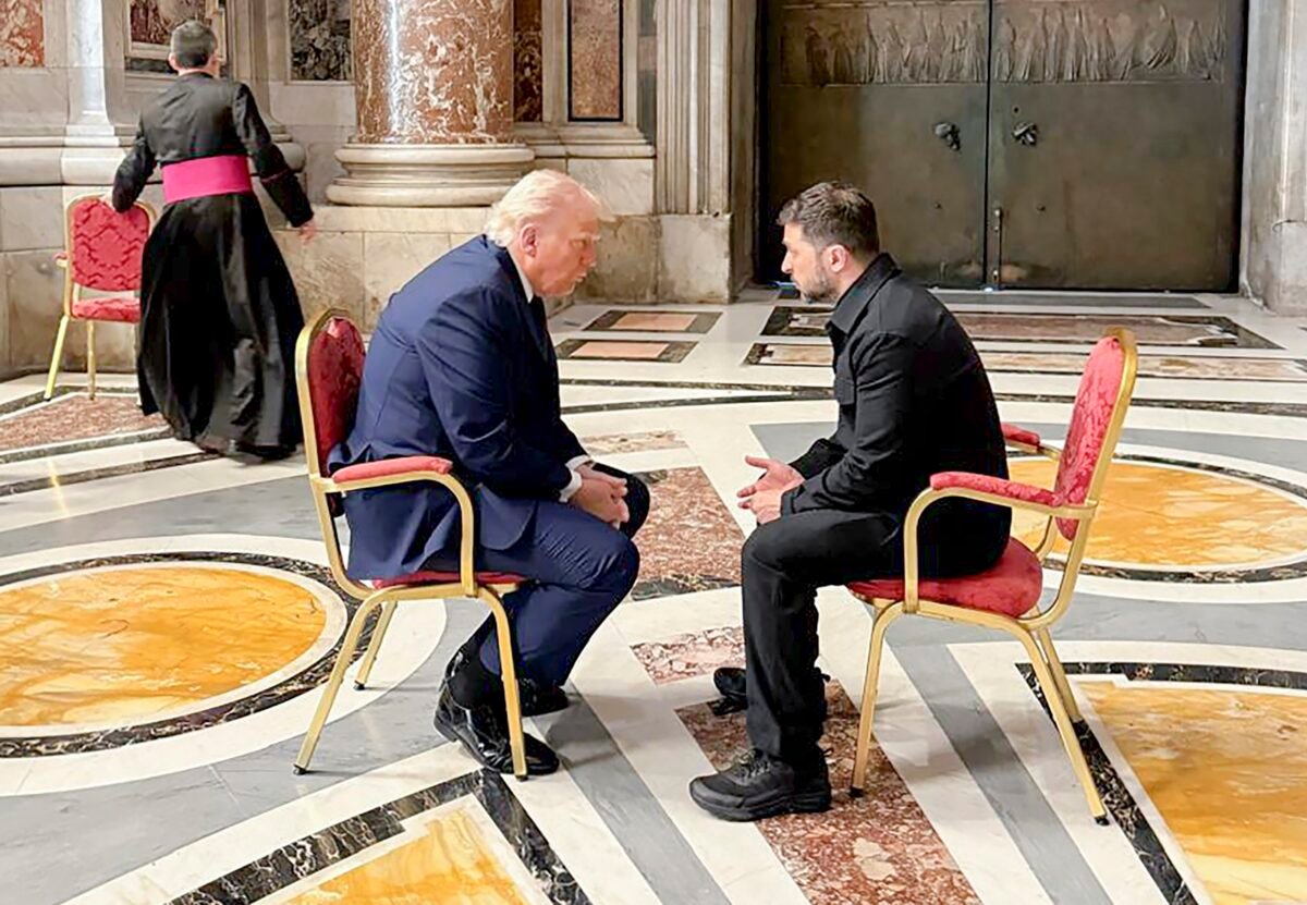 #TeExplicamosElDía | Sábado 26 de abril El funeral de Francisco, entre la emoción del adiós y el rencuentro de Trump con Europa